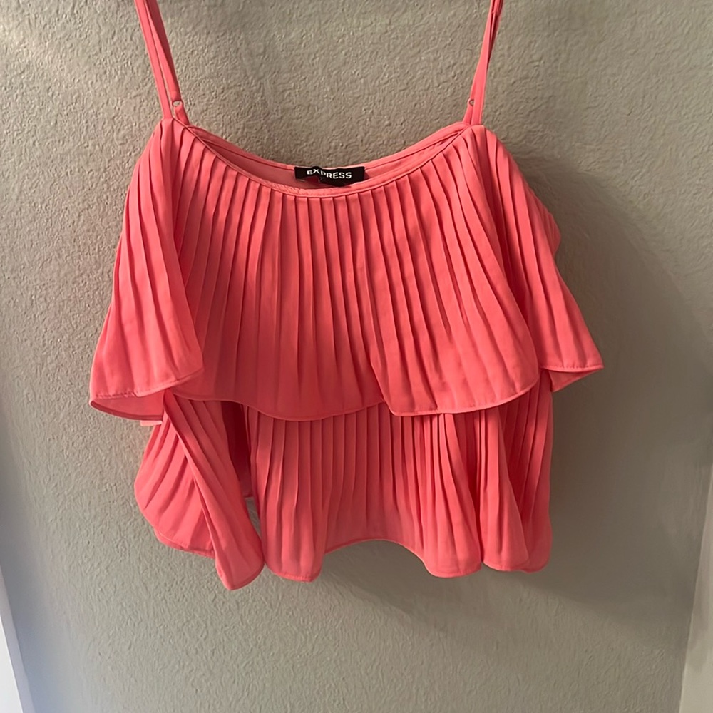 Express pink flowy top